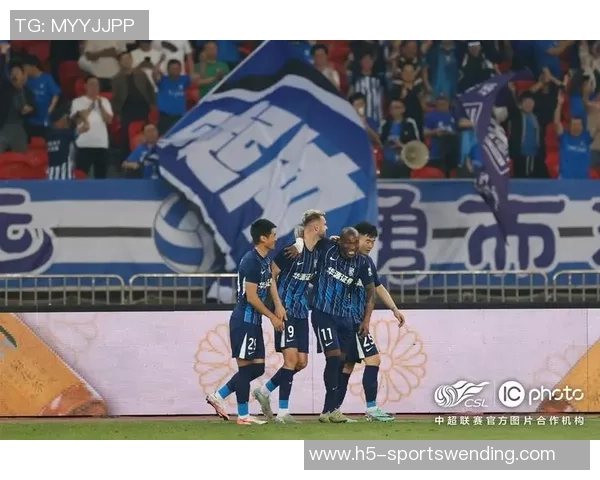 郑浩乾深感歉意感谢球迷支持球队信心满满全力以赴保级成功 郑浩乾深感歉意感谢球迷支持球队信心满满全力以赴保级成功